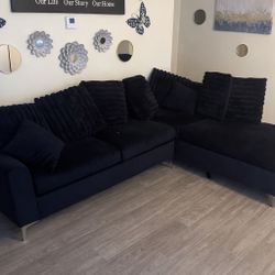 BLACK VELVET SECTIONAL w/ LED’s 😍 FAST DELIVERY!! 🚚 
