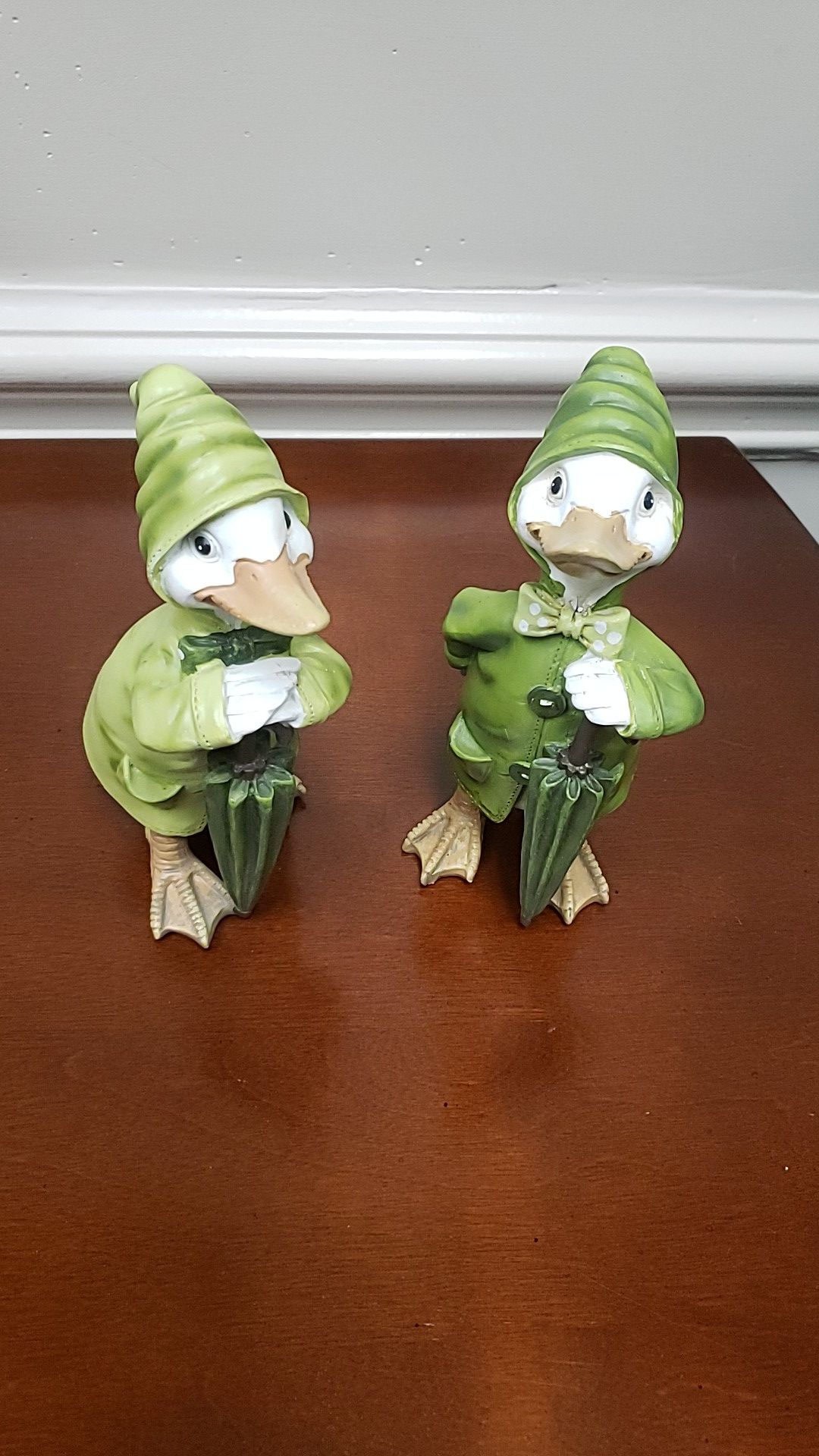 Vintage adorable 2 resin duck in rain coats with umbrellas