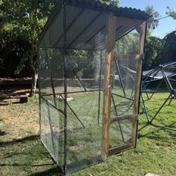 Aviary, Chicken Coop, Cat House