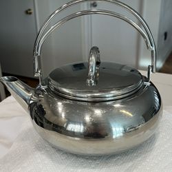 MIKASA Lowboy Stainless Steel Tea Kettle (Used)