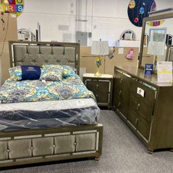 4pc Full Size Bedroom Set $799