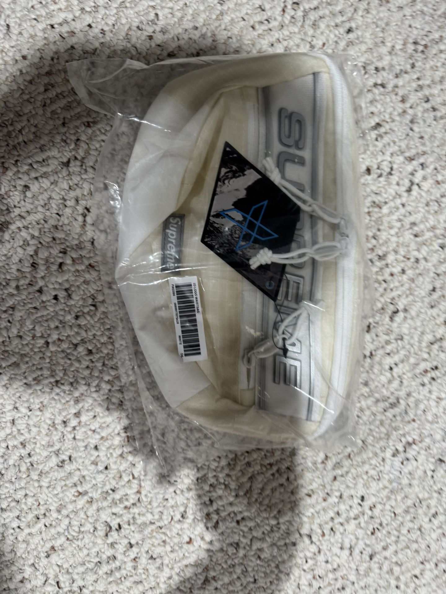 Brand New SUPREME 3D LOGO WAIST BAG WHITE FW23 100% AUTHENTIC In Hand Ships Now