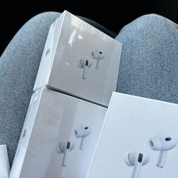 2 AirPods Pro For Sale 