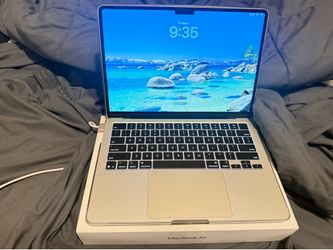 MacBook Air  m4 chip