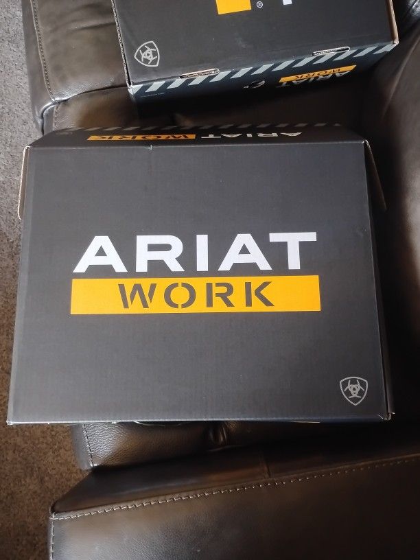 TODAY ONLY SALE!!!! BRAND NEW!!!! ARIAT WORK BOOTS 🥾