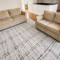  Loveseat and Sleeper Sofa Set Clean and Comfortable