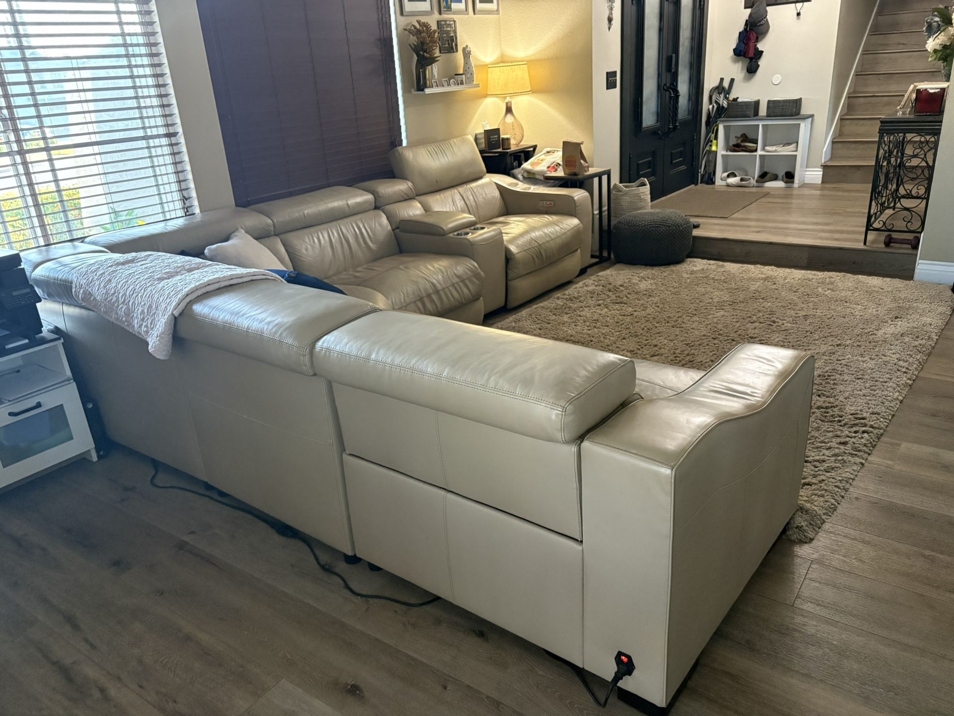 Lether Sectional With Recliners