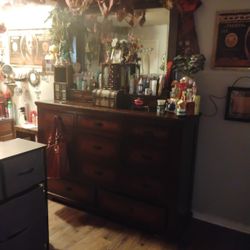 Cherry Wood Dressor / Mirror