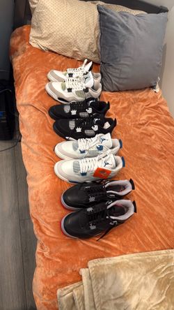 Jordan 4 lot