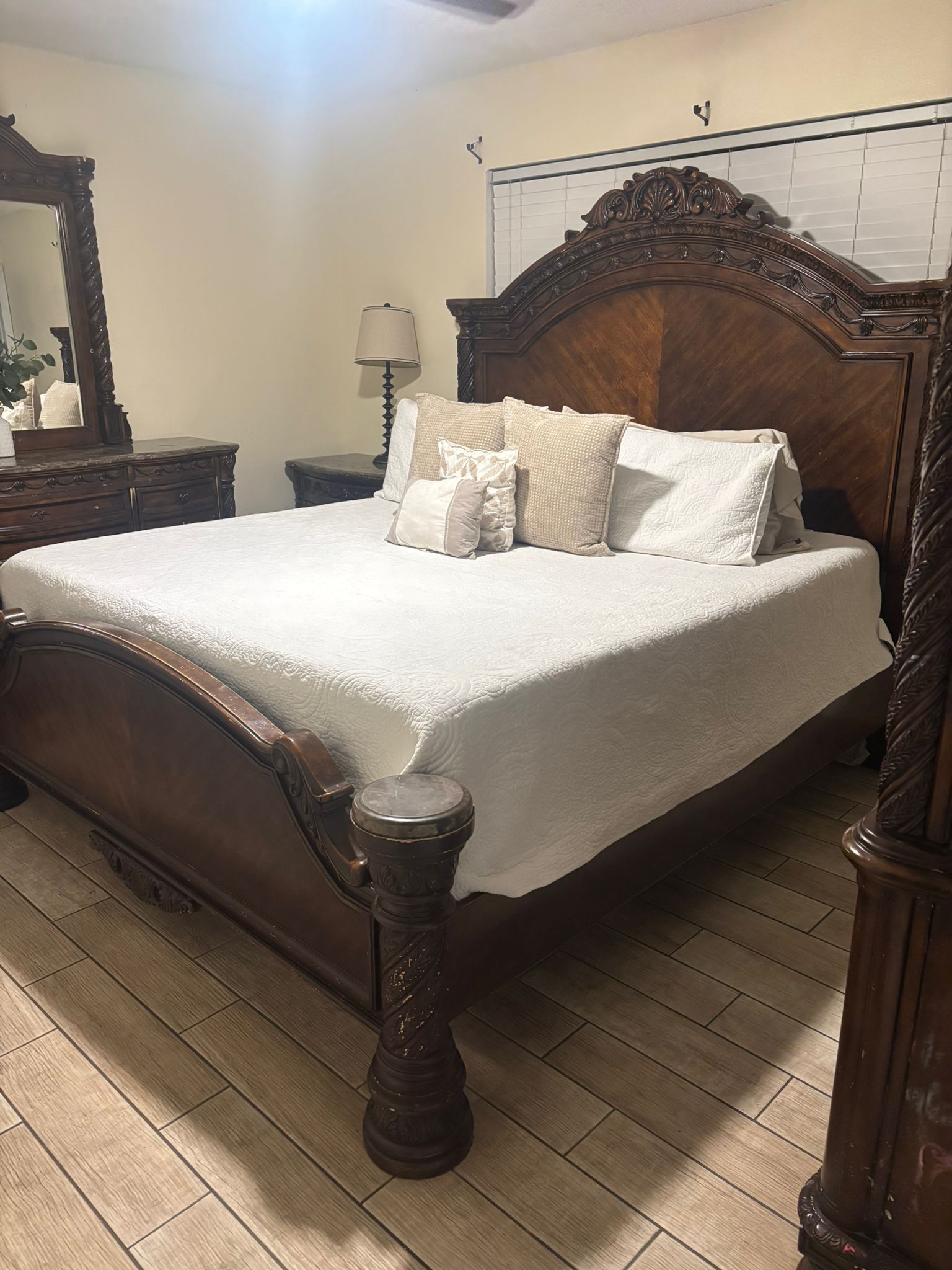 King Size Bed