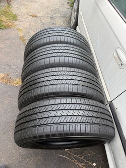 Tires 225/60/17 yakohama