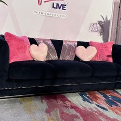 First come first serve- Blue Couch No Pillows