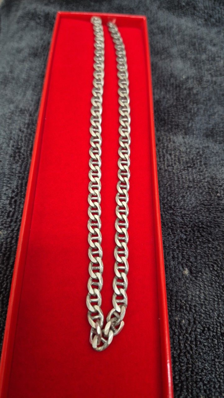 Silver Gucci/mariner Chain