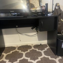 Computer Desk