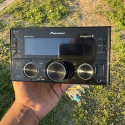 Pioneer Car Stereo 