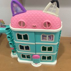 Gabby Dollhouse 