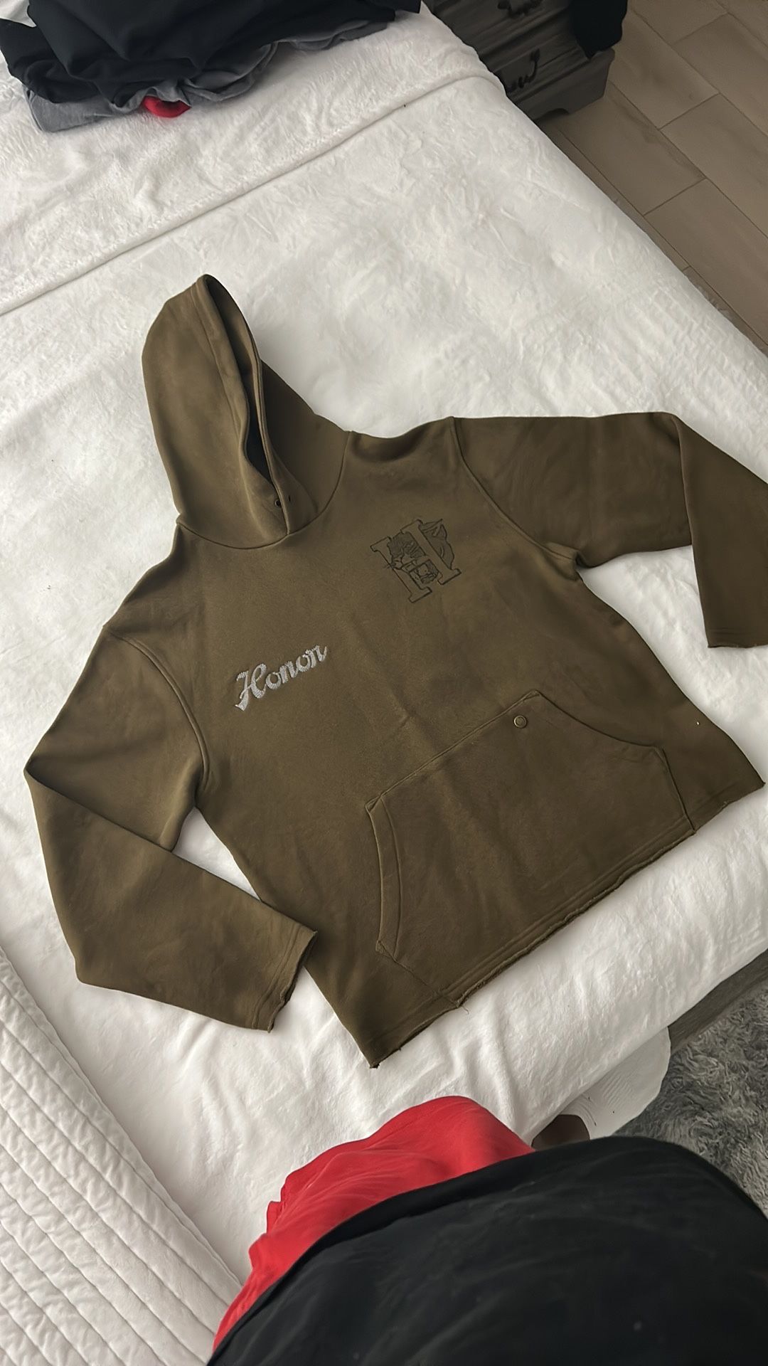 Hooded Sweatshirt (oversized)