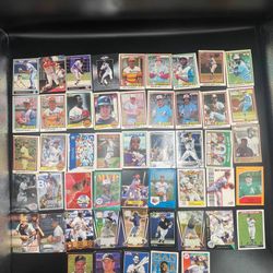 50 baseball trading cards set