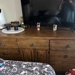 Dresser Set