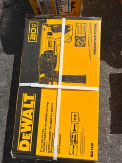 1”/po/ pulg (26mm) Rotatory Hammer DeWALT