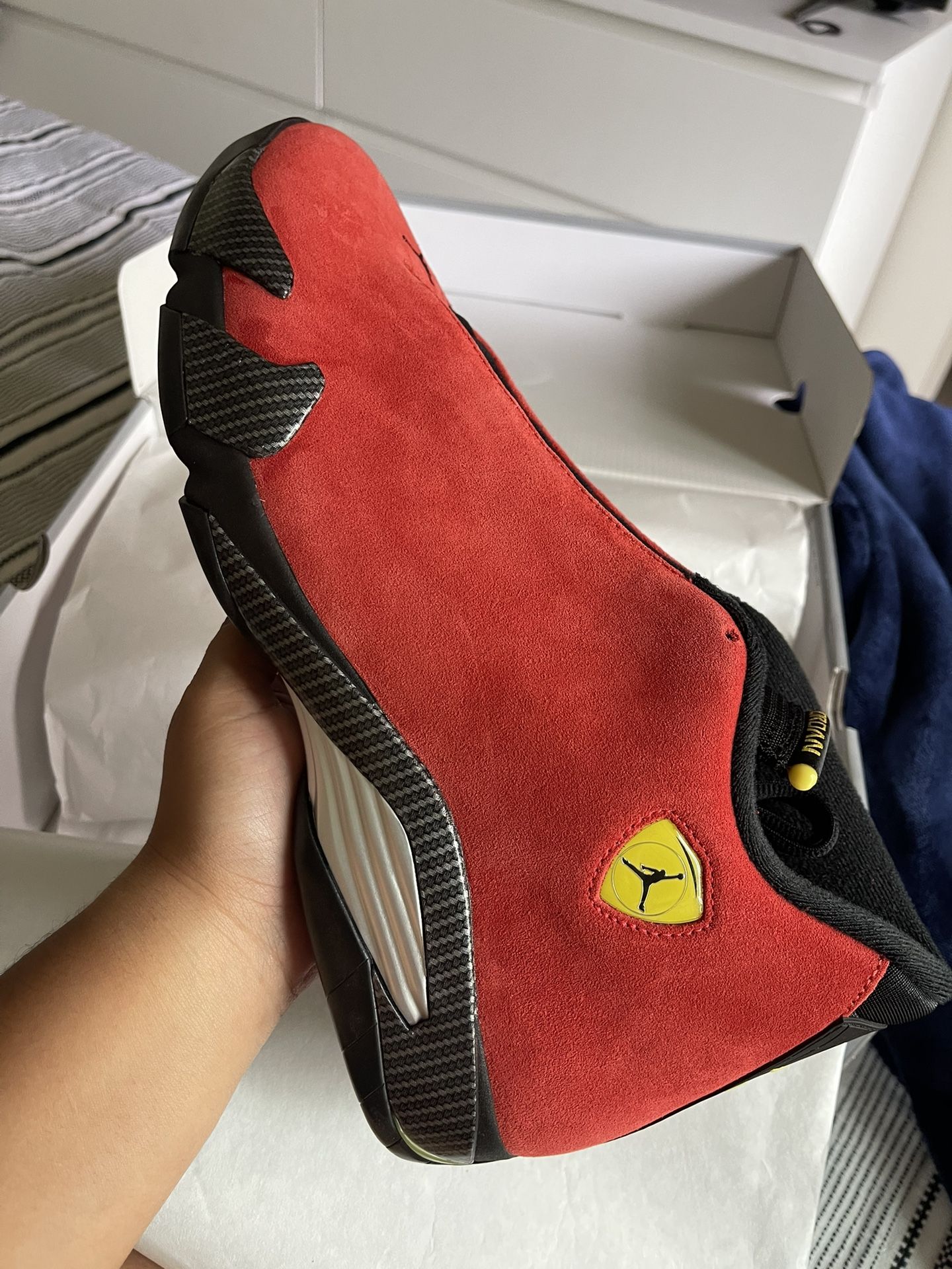 Jordan 14 ‘Ferrari’