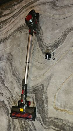 Cordless stick vacuum