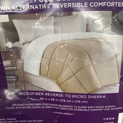 Cozy New Comforter , Reversible , 