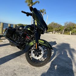 2022 Harley-Davidson Streetglide CVO