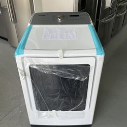 Samsung White Steam Dryer - DVG50RW/A3