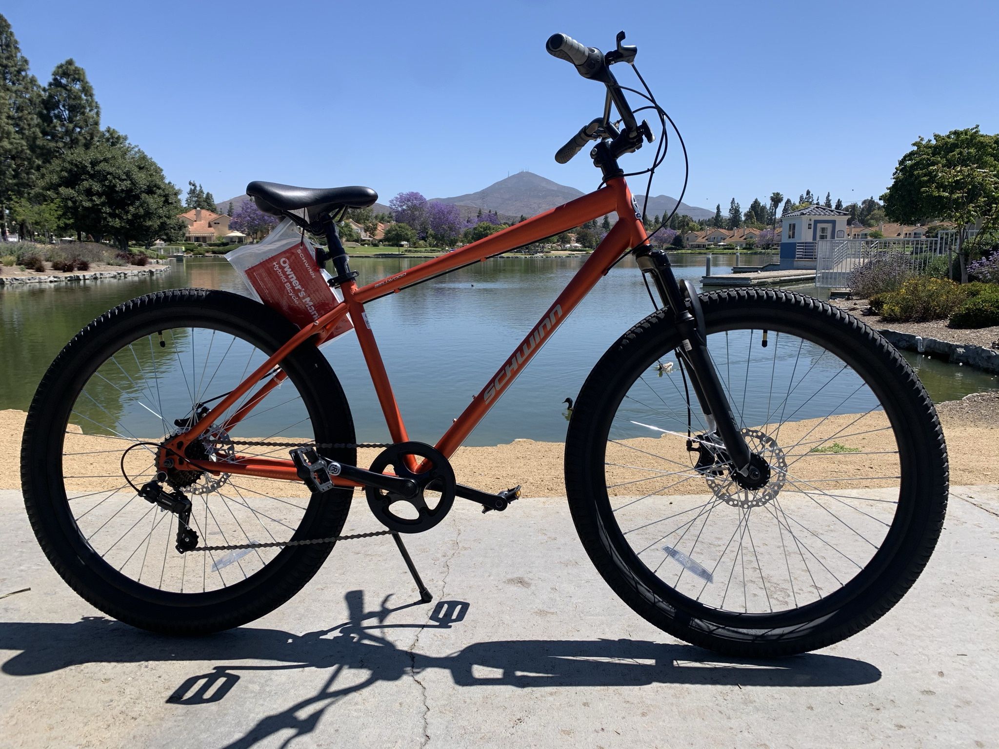 New Schwinn Hybrid Tires Medium Frame Speeds Cruiser