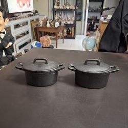 Set Of 2 Cast Iron Covered Single Service Dutch Ovens By Basic Essentials- SEE DESCRIPTION 