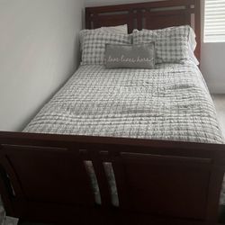 Solid Wood Full Size Bed Including Box Spring And Mattress With Dresser And Mirror 