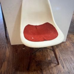 Herman miller Eames dining Chairs 