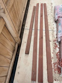 4 used 2×4 wood boards.