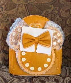 Loungefly Disney Minnie Mouse Pumpkin Pie Cinnamon Scented