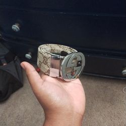 Gucci Supreme Belt