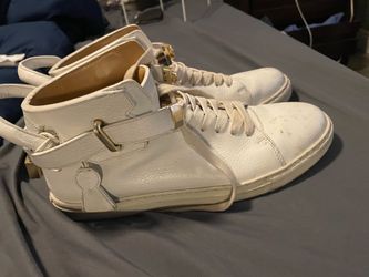 Buschemi size 43 (9.5 to 10)