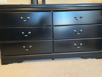 Dresser with two (2) Nightstands