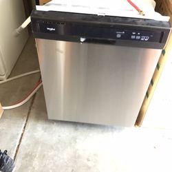Whirlpool Dishwasher 