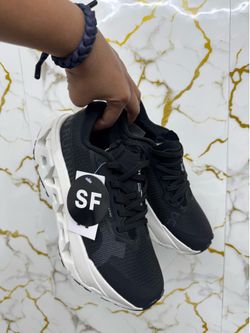 On Women's Cloudmonster 3 Hyper Black size 7