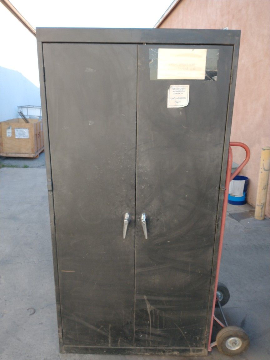 Locking Metal Cabinet