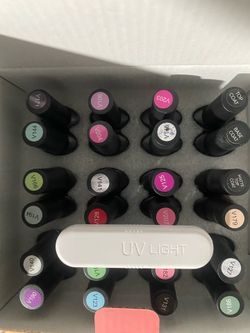 Gel Nail Polish Set & UV Light