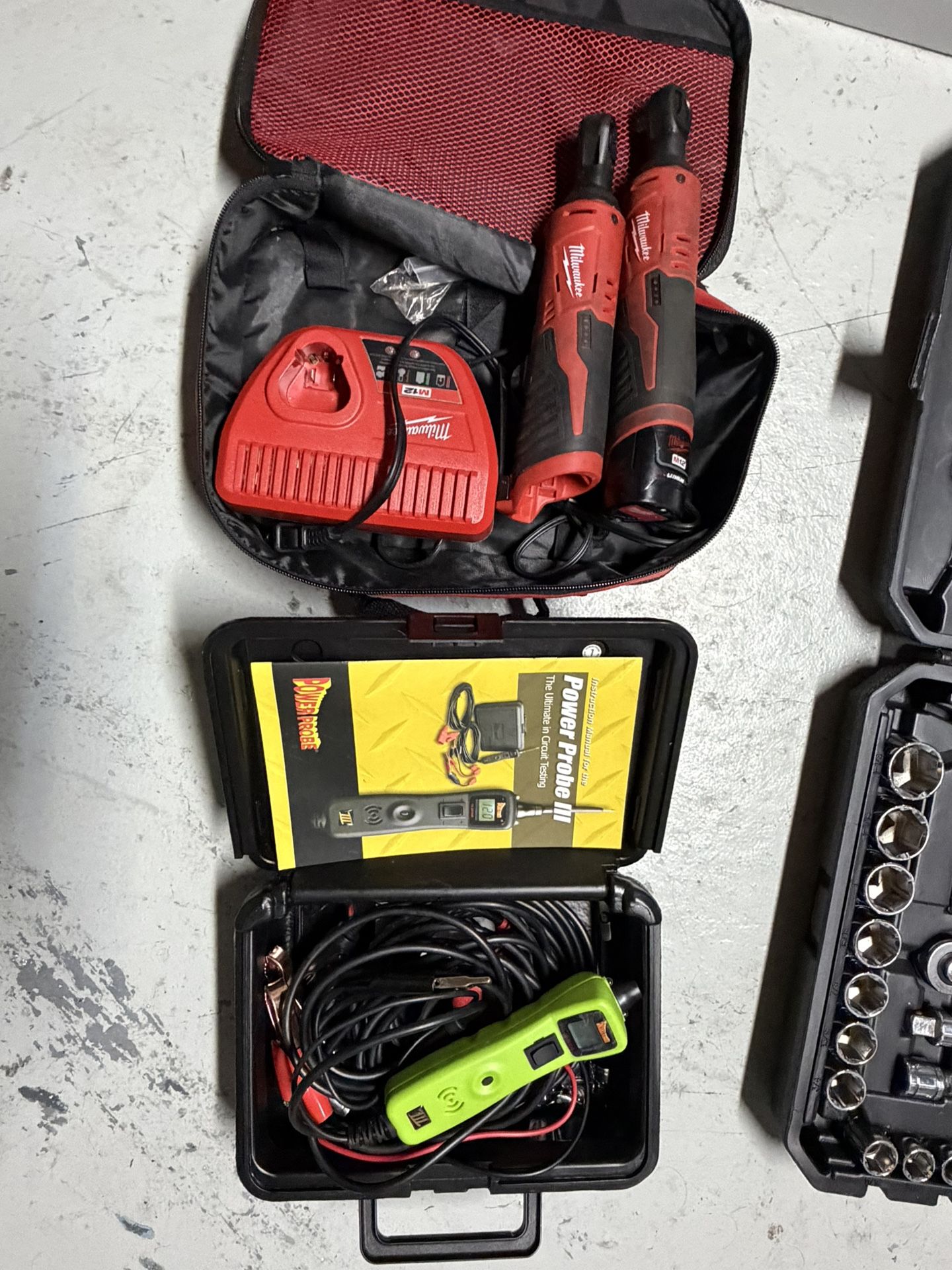 3/8 And Quarter Inch Ratchet Set And Power Probe 