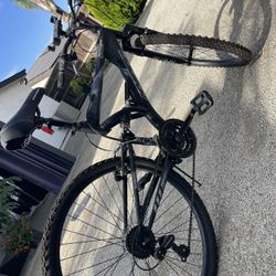 26" Hyper Bicycle Havoc Mountain Bike, 26" Wheels,, Blac