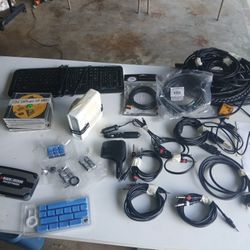 Electronics Project Box – Arris Modem, HP Keyboard & Power Adapters