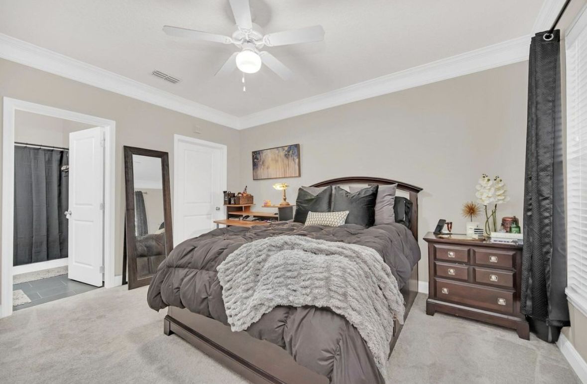 Queen Bedroom set