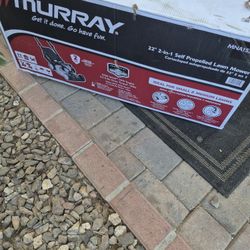 MURRAY LAWN MOWER 22" SELF PROPELLE  100% NEW 