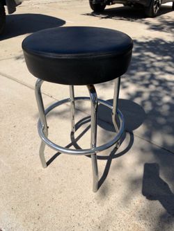 Swivel Music Stool