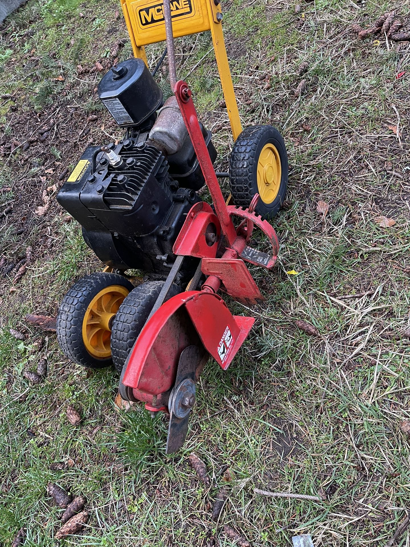 Mclane Edger for Sale in WA OfferUp