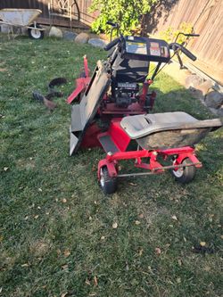Exmark 32-in walk behind  mower